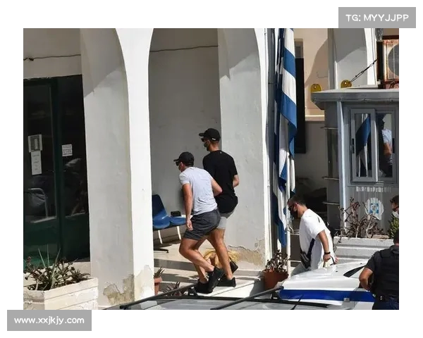 马奎尔希腊袭警案将于10月8日重新开庭引关注 马奎尔希腊袭警案将于10月8日重新开庭引关注